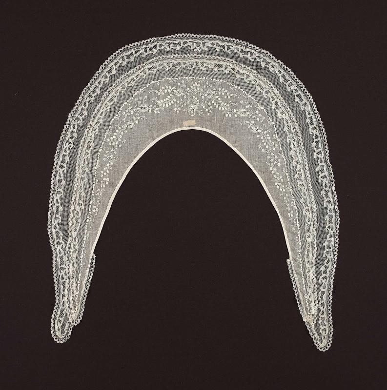 Round double mull cape