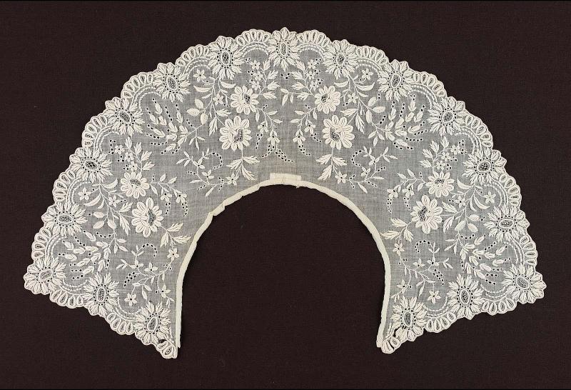 Collar