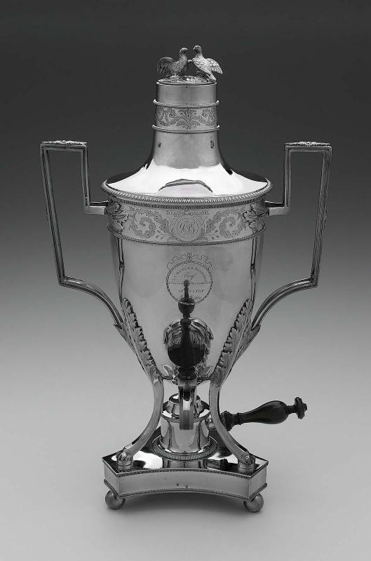 Urn