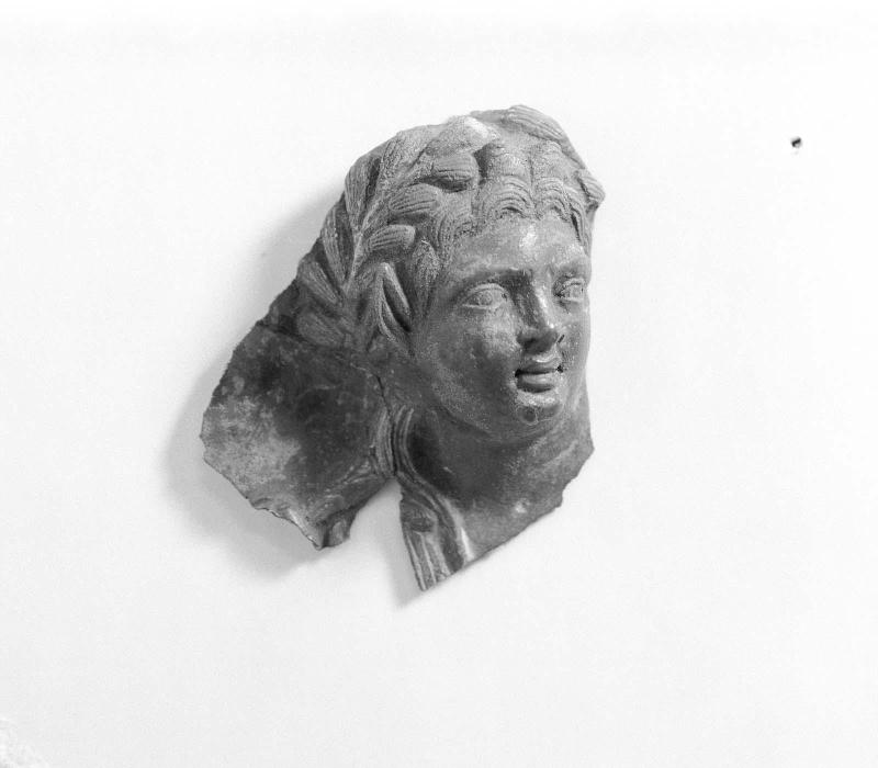 Silver applique