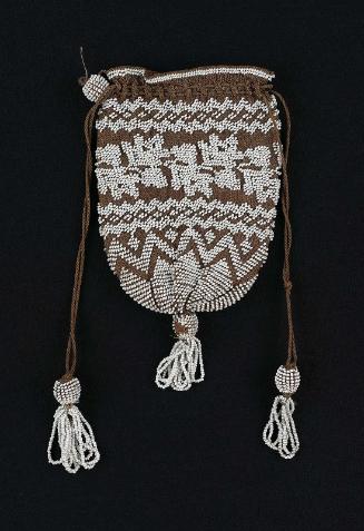 Small knitted and beaded drawstring bag