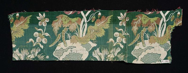 Piece of silk weaving