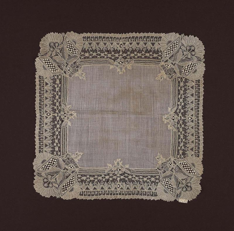 Point, point de Gaze lace handkerchief