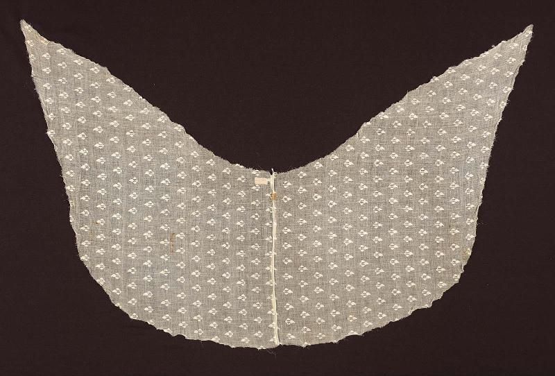 Unfinished cape collar