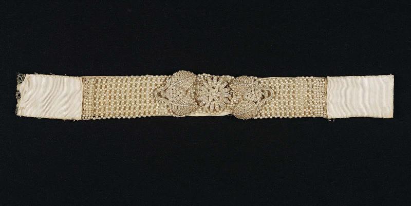 Neckband