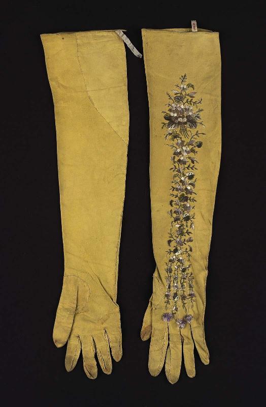 Group shot: 38.1275a-b