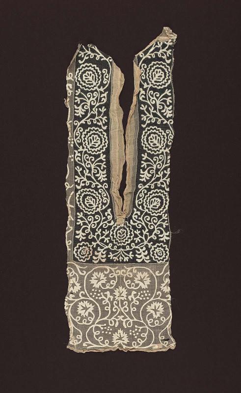 Man's blouse fragment (camisa)