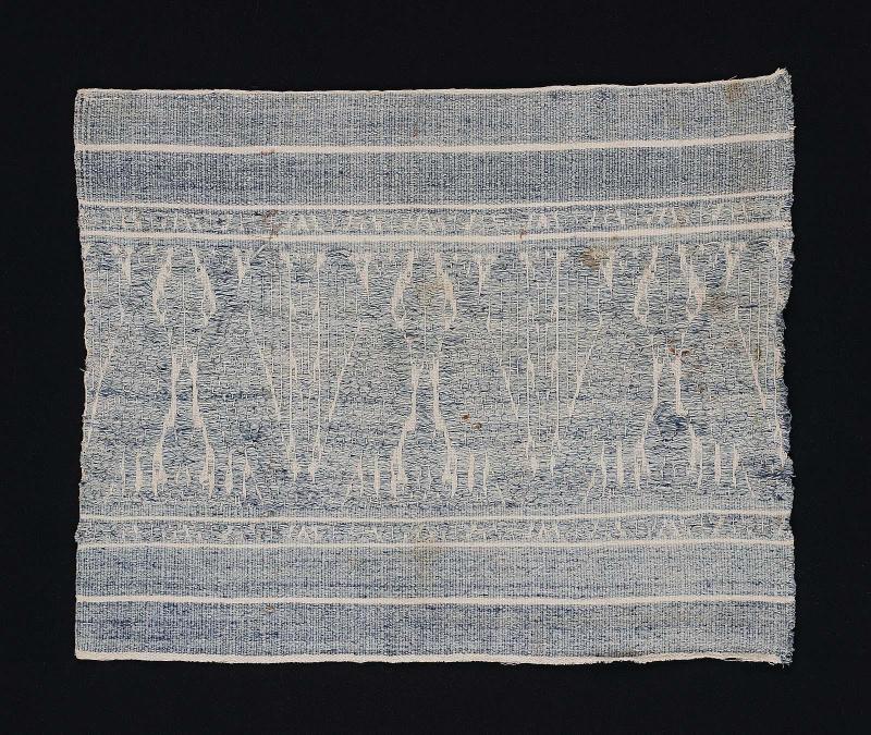 Towel fragment