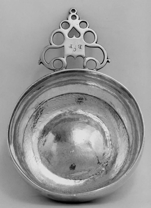 Porringer