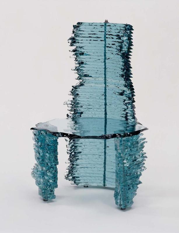 Stacking chair