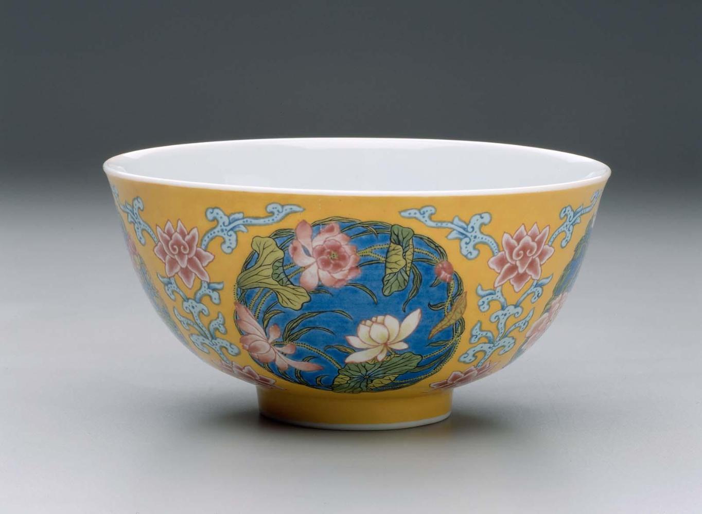 Yellow bowl with floral design