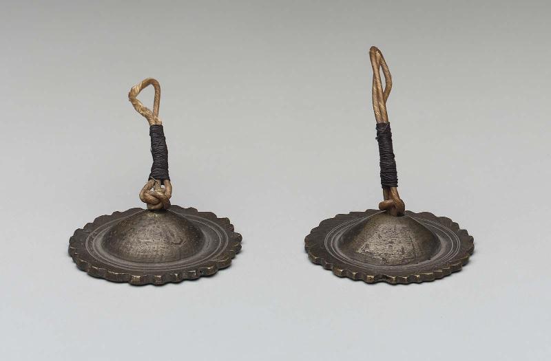 Pair of cymbals (kasat?)