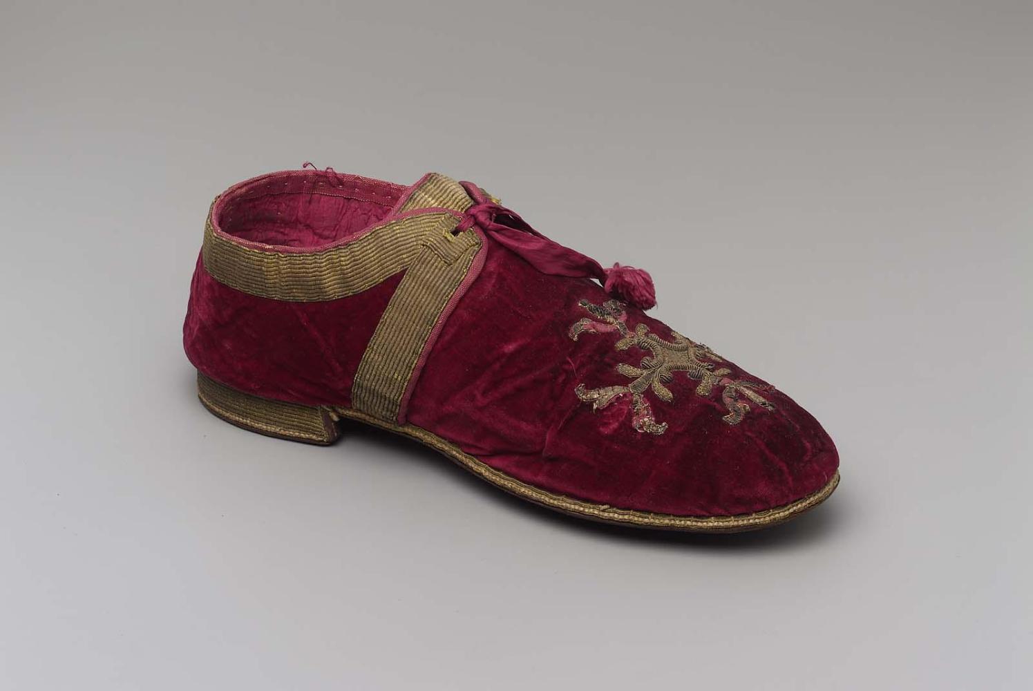 Ecclesiastical shoe