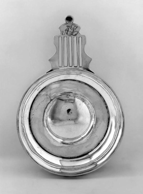 Porringer