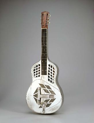 Resonator guitar (Tricone model)