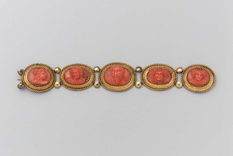 Bracelet