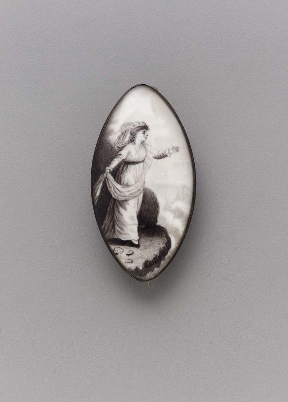 Brooch