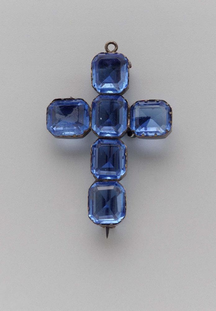 Brooch or pendant