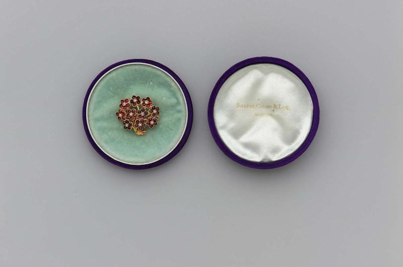 Brooch