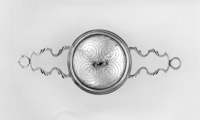 Strainer