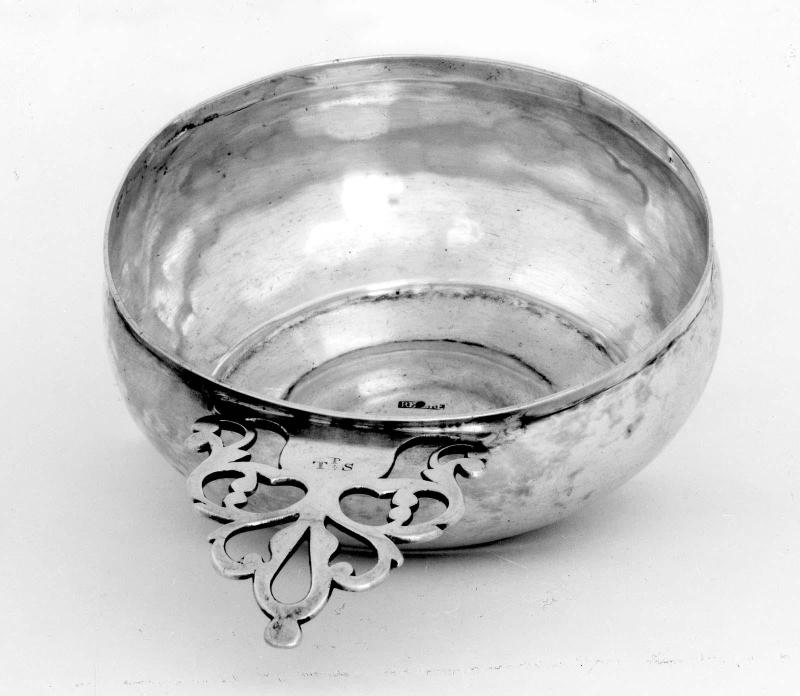 Porringer