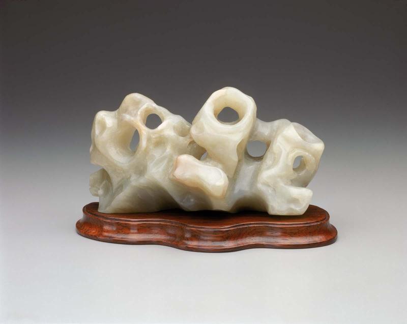 Jade in the shape of mountains
