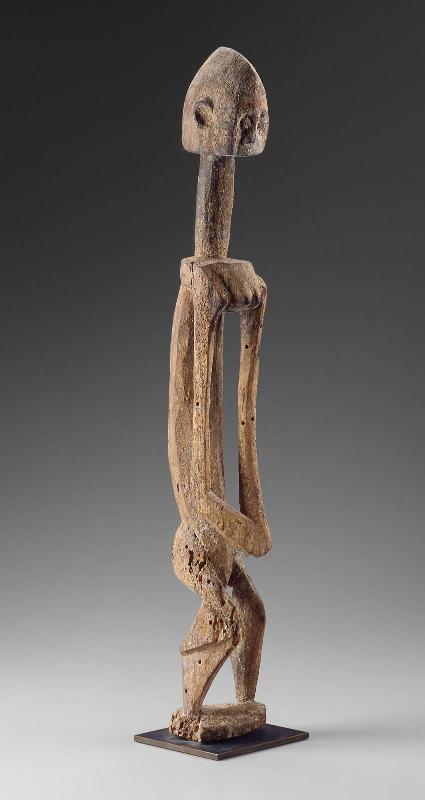 Standing figure (dege)