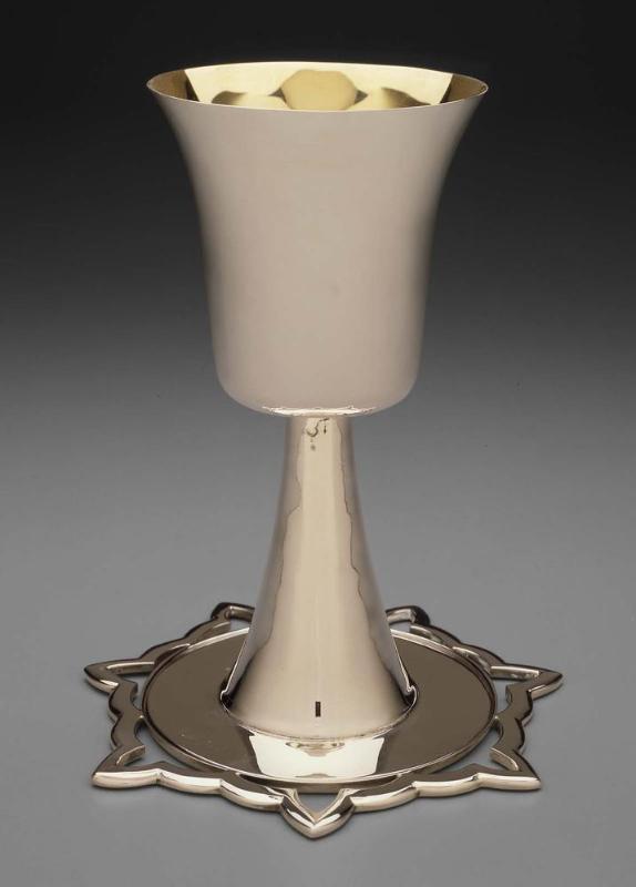 Kiddush cup with drip plate