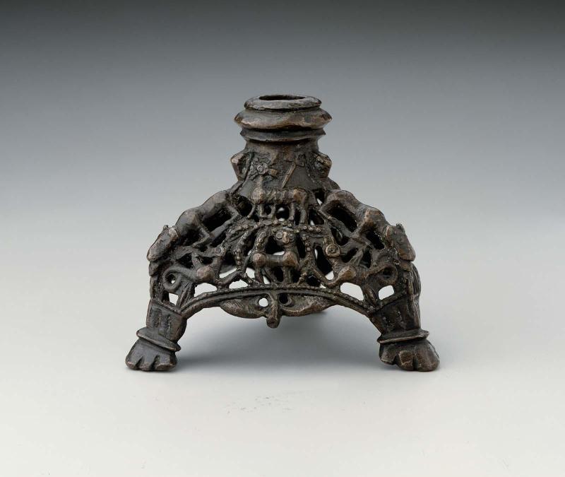 Foot of Candlestick