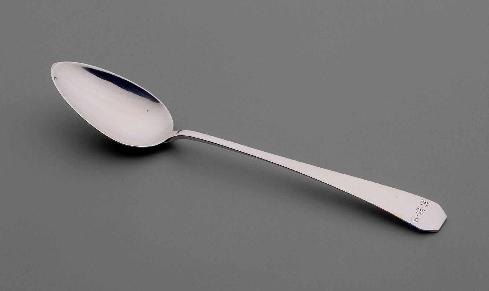 Dessert spoon