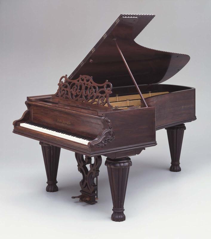 Grand piano