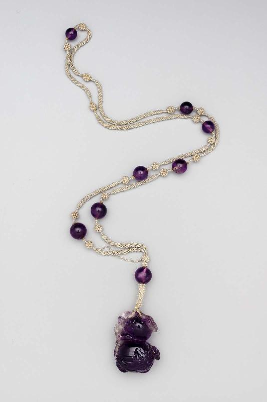 Necklace with pendant