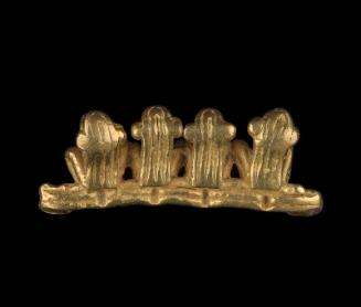 Effigy pendant with four frogs