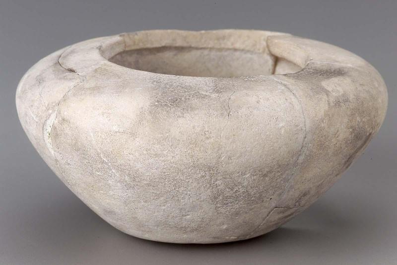 Squat shouldered jar