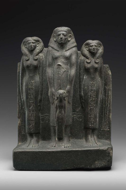 Group statue of Ukhhotep II and his family