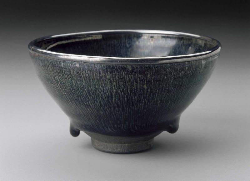 Black tea bowl with silver rim