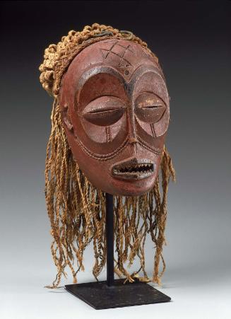 Mask (mwana pwo)