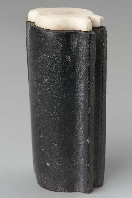 Kohl pot and cover