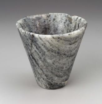 Straight-sided beaker