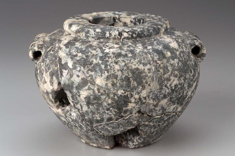 Squat shouldered jar with lug handles
