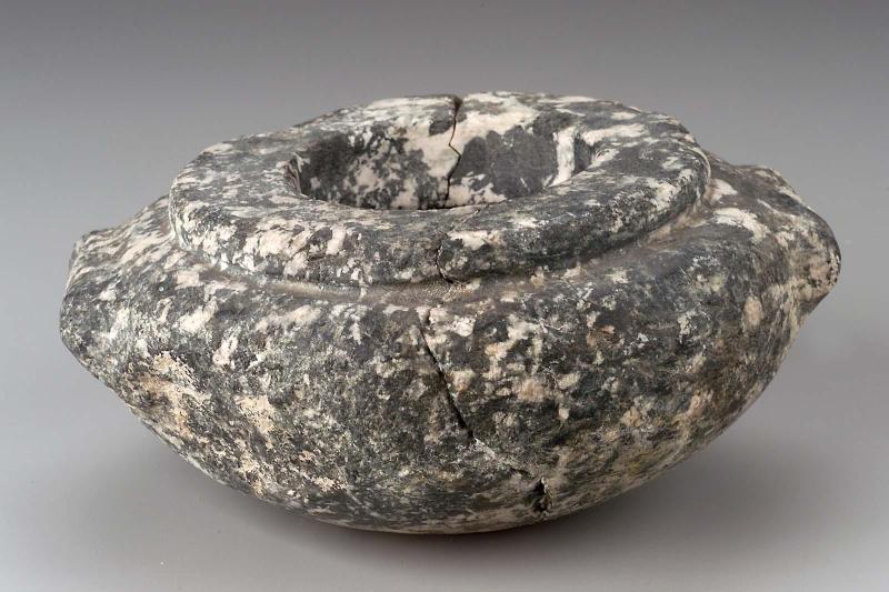 Squat shouldered jar