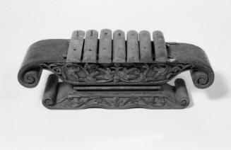 Metallophone (saron peking)