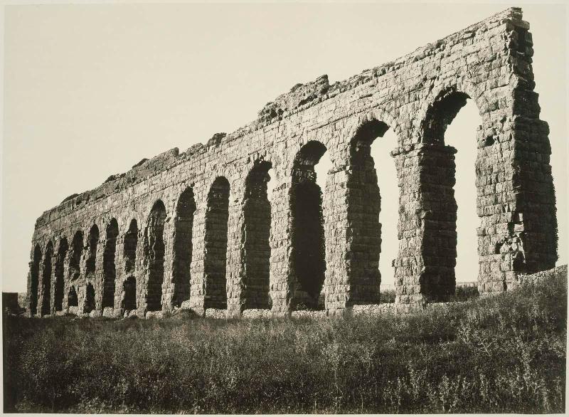 Aqua Claudia (Roman Campagna)