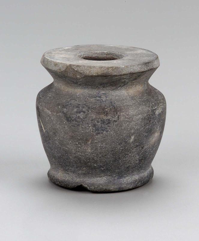 Kohl jar