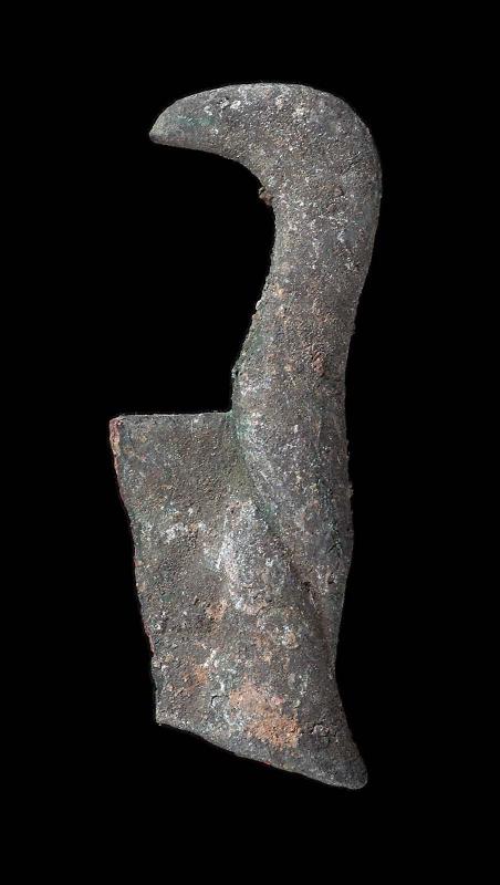 Unknown object (bronze, with hooked end)