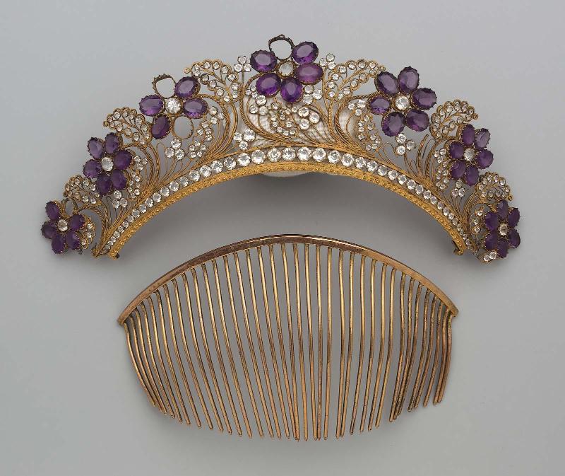 Comb
