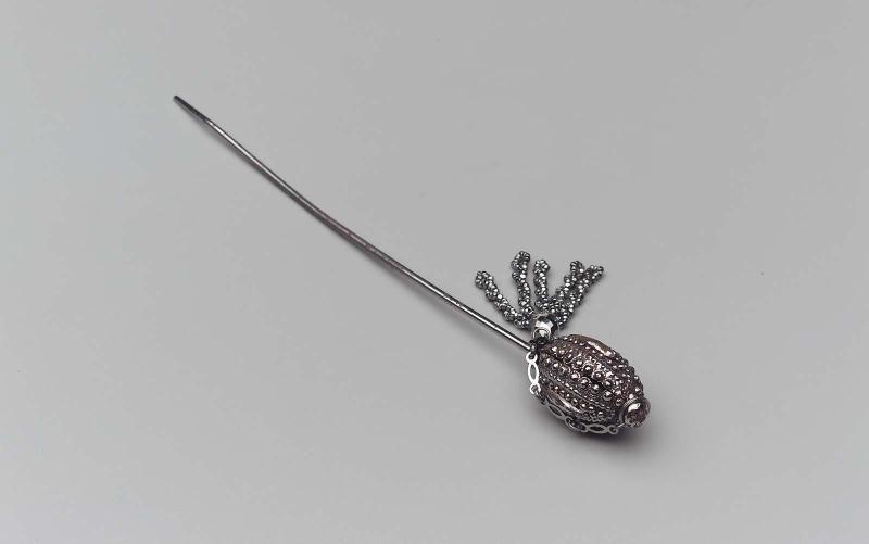 Hair ornament