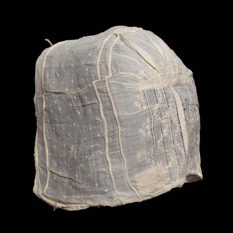 Infant's cap