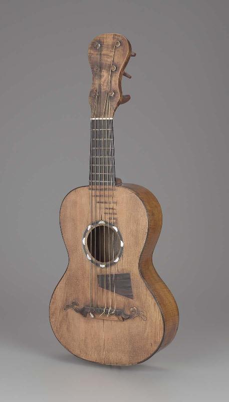 Alto guitar
