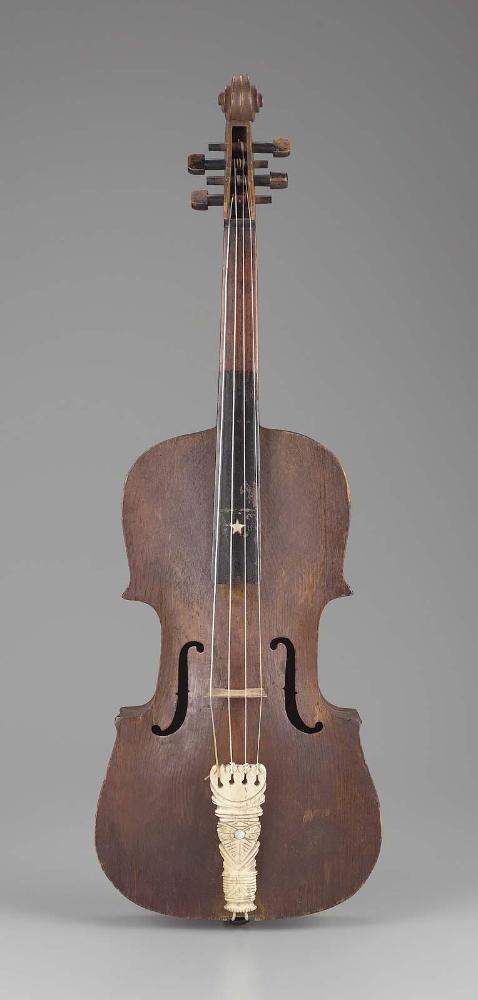 Folk violin